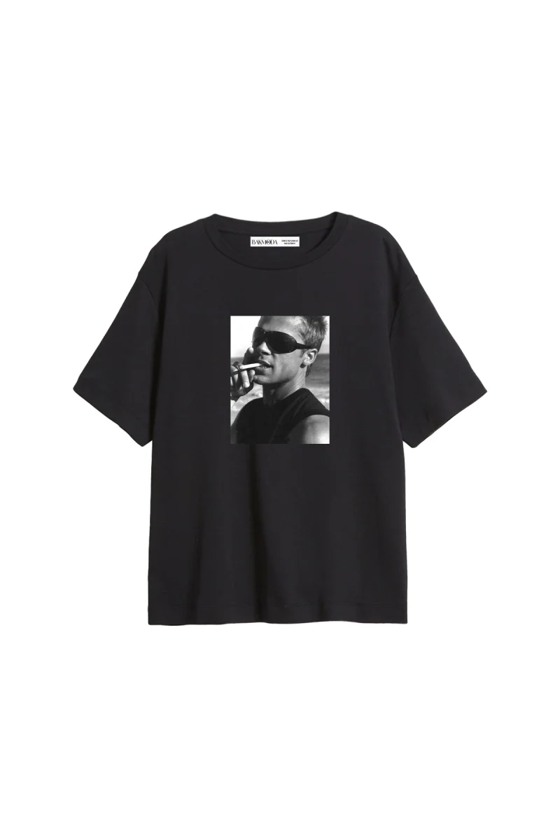 Brad Pitt Baskılı Relaxed Fit Siyah Kadın Tshirt
