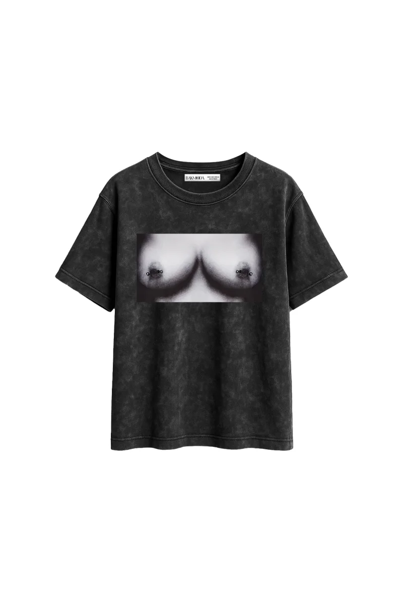 Piercing Boobs Baskılı Relaxed Fit Yıkamalı Siyah Kadın Tshirt