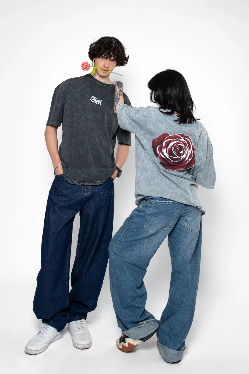 Alert Rose Baskılı Oversize Unisex Yıkamalı Beyaz Tshirt
