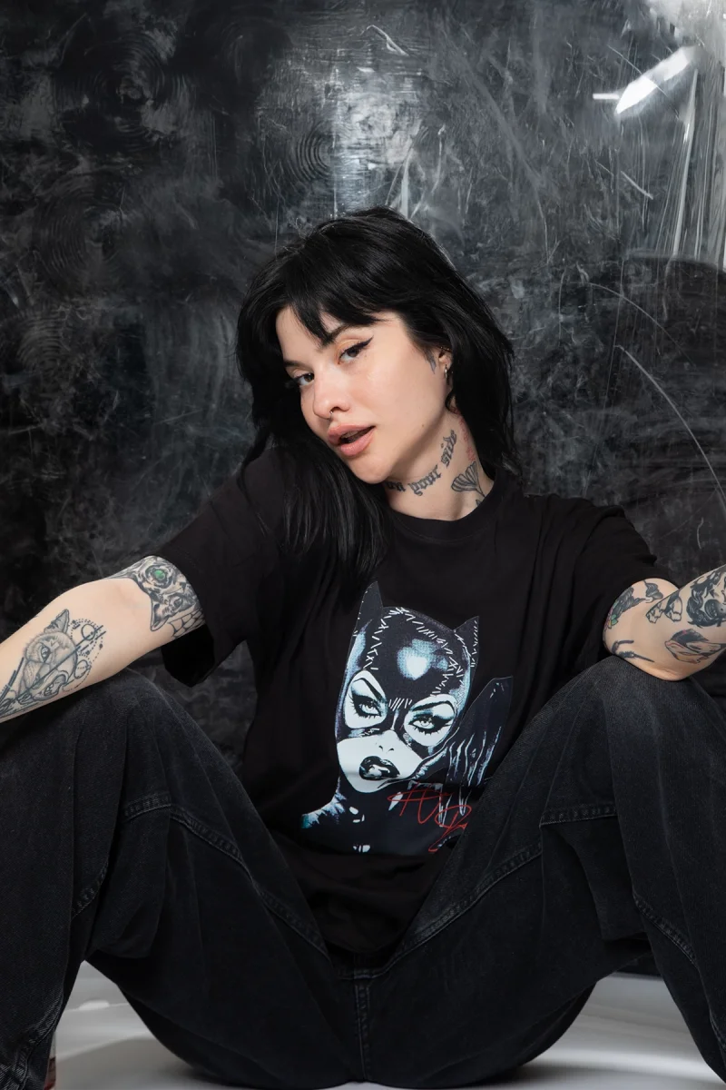 Cat Woman Baskılı Relaxed Fit Siyah Kadın Tshirt