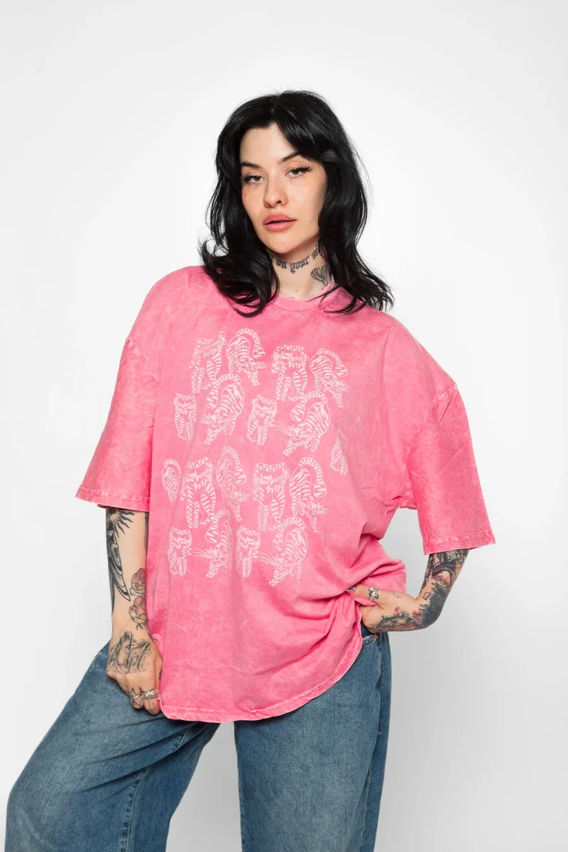 Cats Line V1 Baskılı Oversize Unisex Yıkamalı Pembe Tshirt