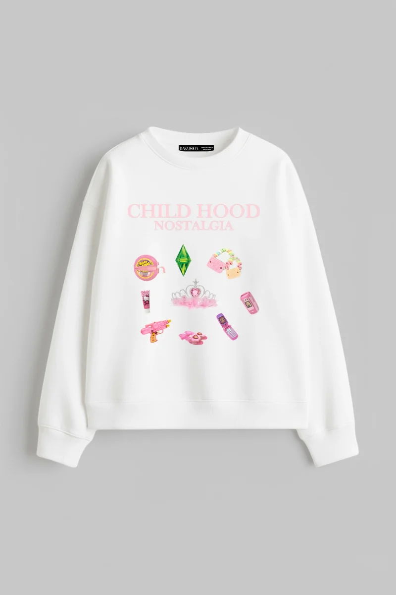Childhood Nostalgia Baskılı Kapüşonsuz Relaxed Fit Kadın Beyaz Sweatshirt