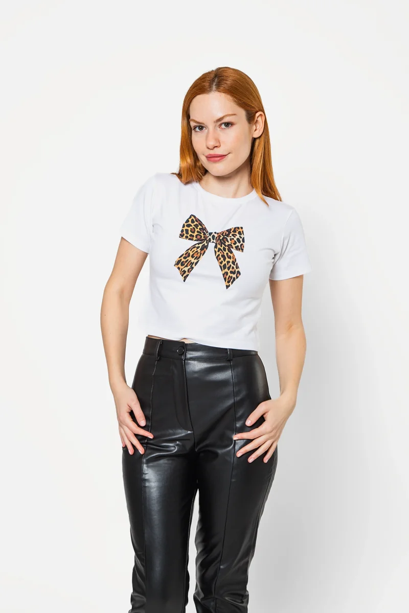 Fiyonk Leopar Baskılı Beyaz Crop Top