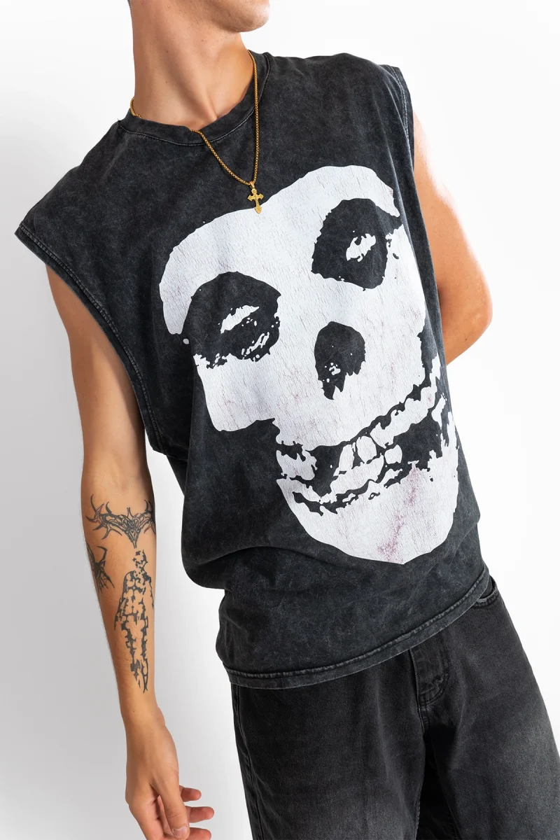Misfits Baskılı Yıkamalı Siyah Sıfır Kol Tshirt