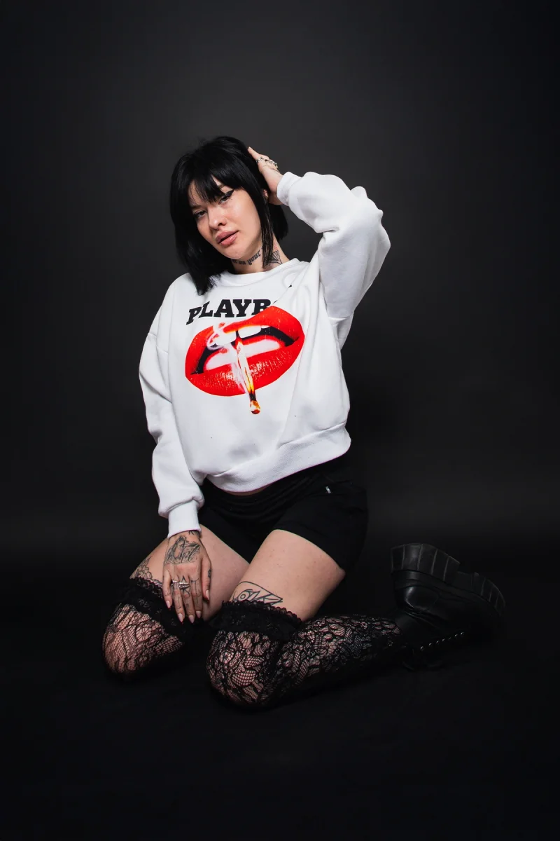 Playboy Baskılı Kapüşonsuz Relaxed Fit Kadın Beyaz Sweatshirt