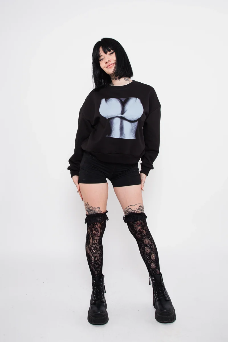 Silhouette Boobs Baskılı Kapüşonsuz Relaxed Fit Kadın Siyah Sweatshirt