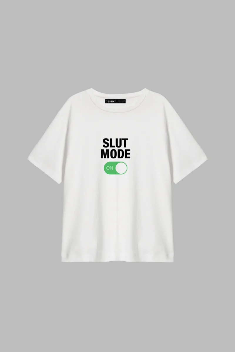 Slut Mode Baskılı Relaxed Fit Beyaz Kadın Tshirt