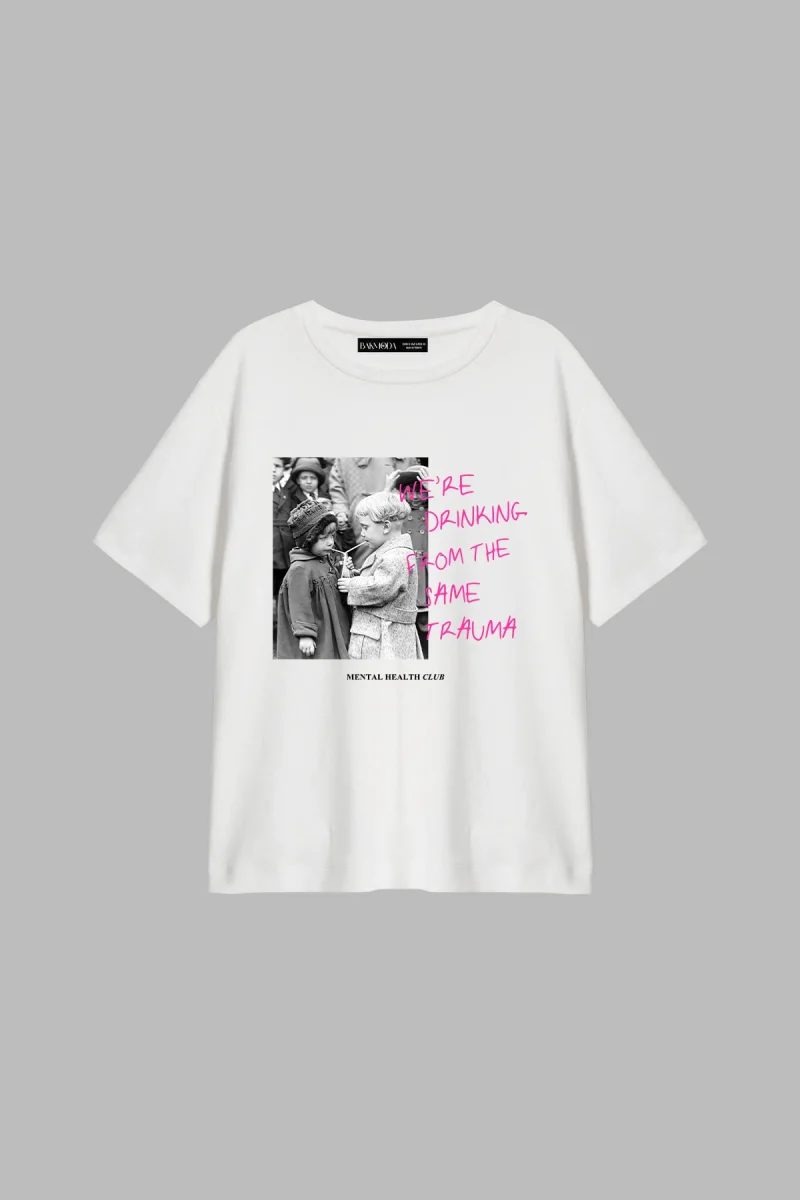 Trauma Baskılı Relaxed Fit Beyaz Kadın Tshirt
