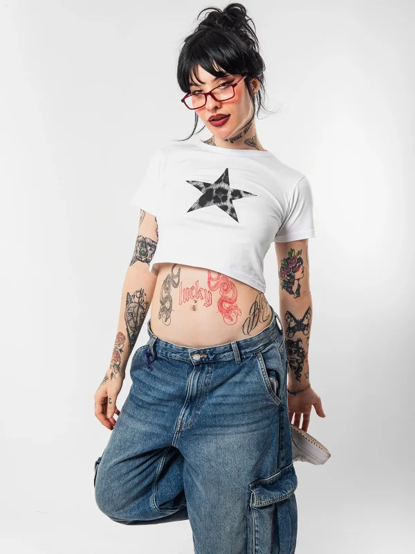 V2 Leopar Star Baskılı Beyaz Crop Top