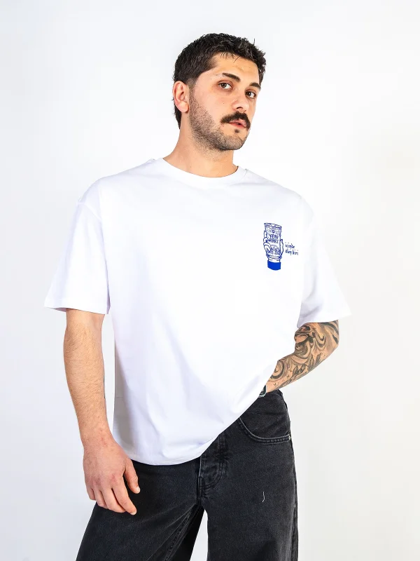 İçimde Ölen Biri Baskılı Oversize Unisex Beyaz Tshirt
