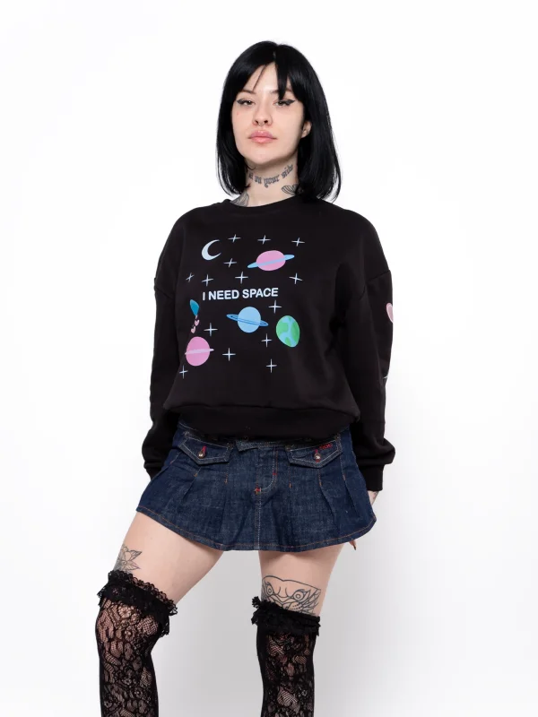 I Need Space Baskılı Kapüşonsuz Relaxed Fit Kadın Siyah Sweatshirt