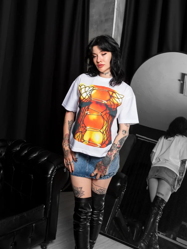 Knot Boobs Baskılı Relaxed Fit Beyaz Kadın Tshirt