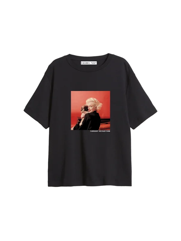 Marilyn Monroe & Dog Baskılı Relaxed Fit Siyah Kadın Tshirt