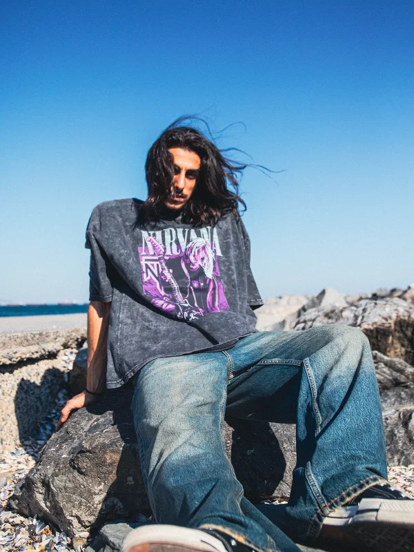 Nirvana Kurt Cobain Baskılı 24/1 Oversize Unisex Yıkamalı Siyah Tshirt