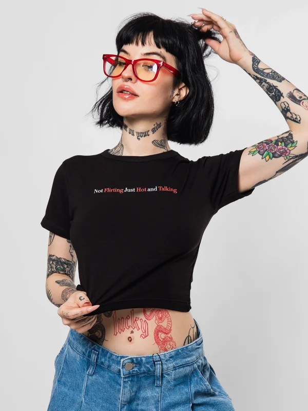 Not Flirting Yazı Baskılı Siyah Crop Top