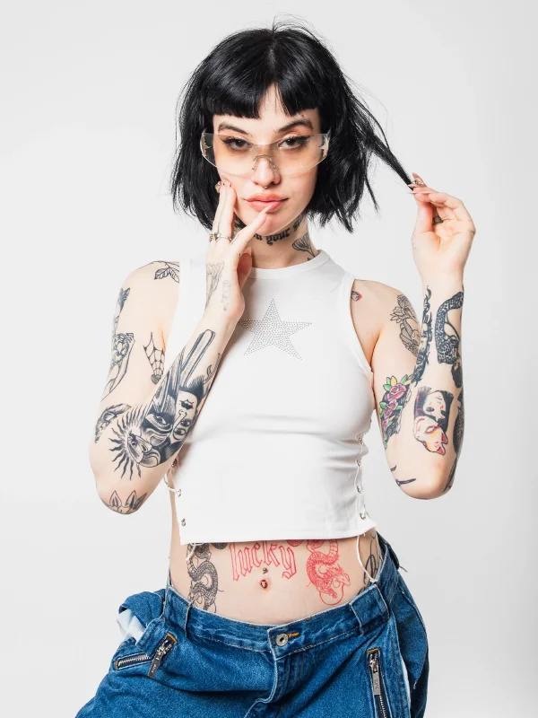 Star Nakış İşlemeli Yandan Bağlamalı Beyaz Crop Top