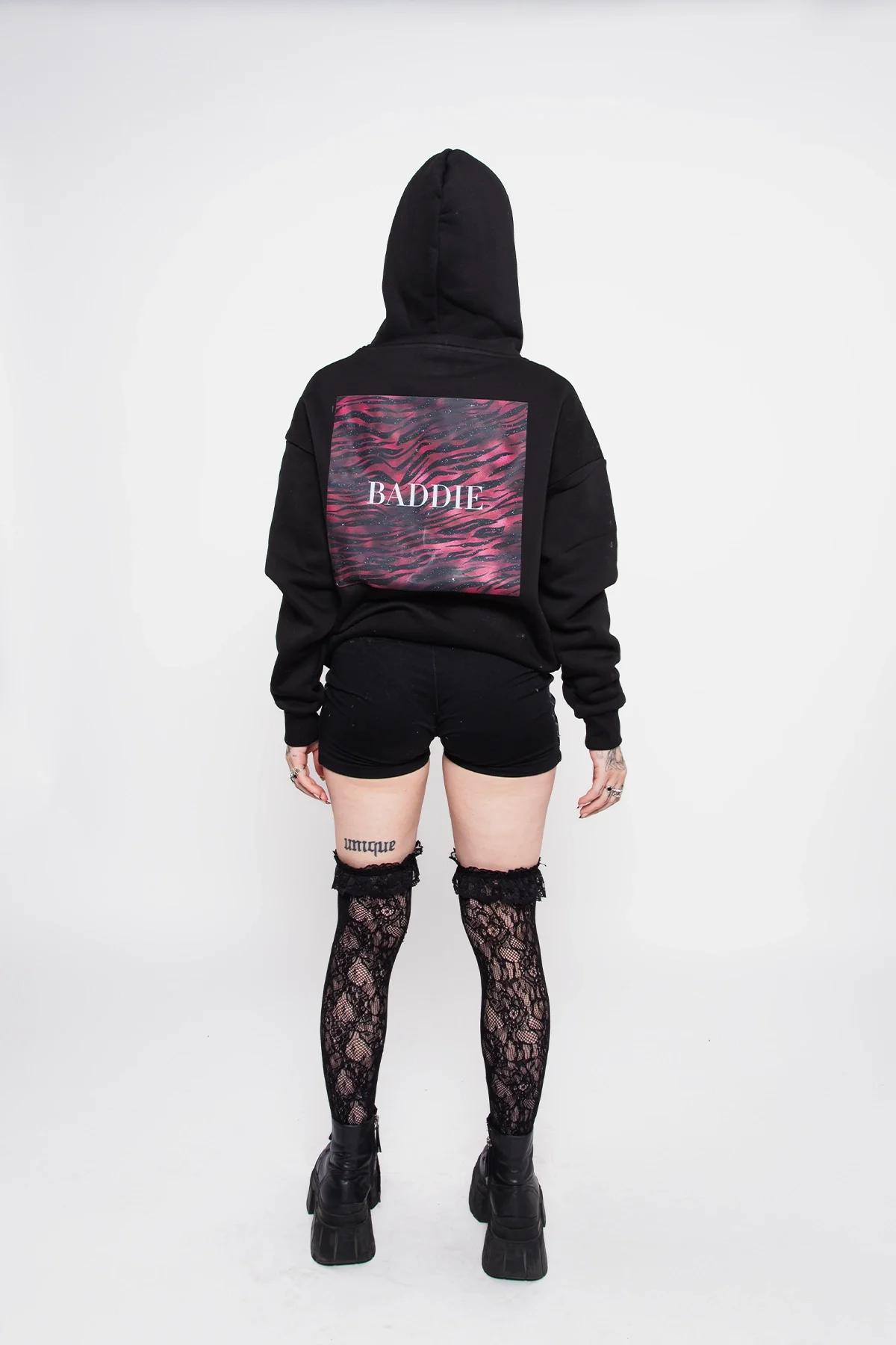 Baddie Baskılı Oversize Unisex Siyah Hoodie