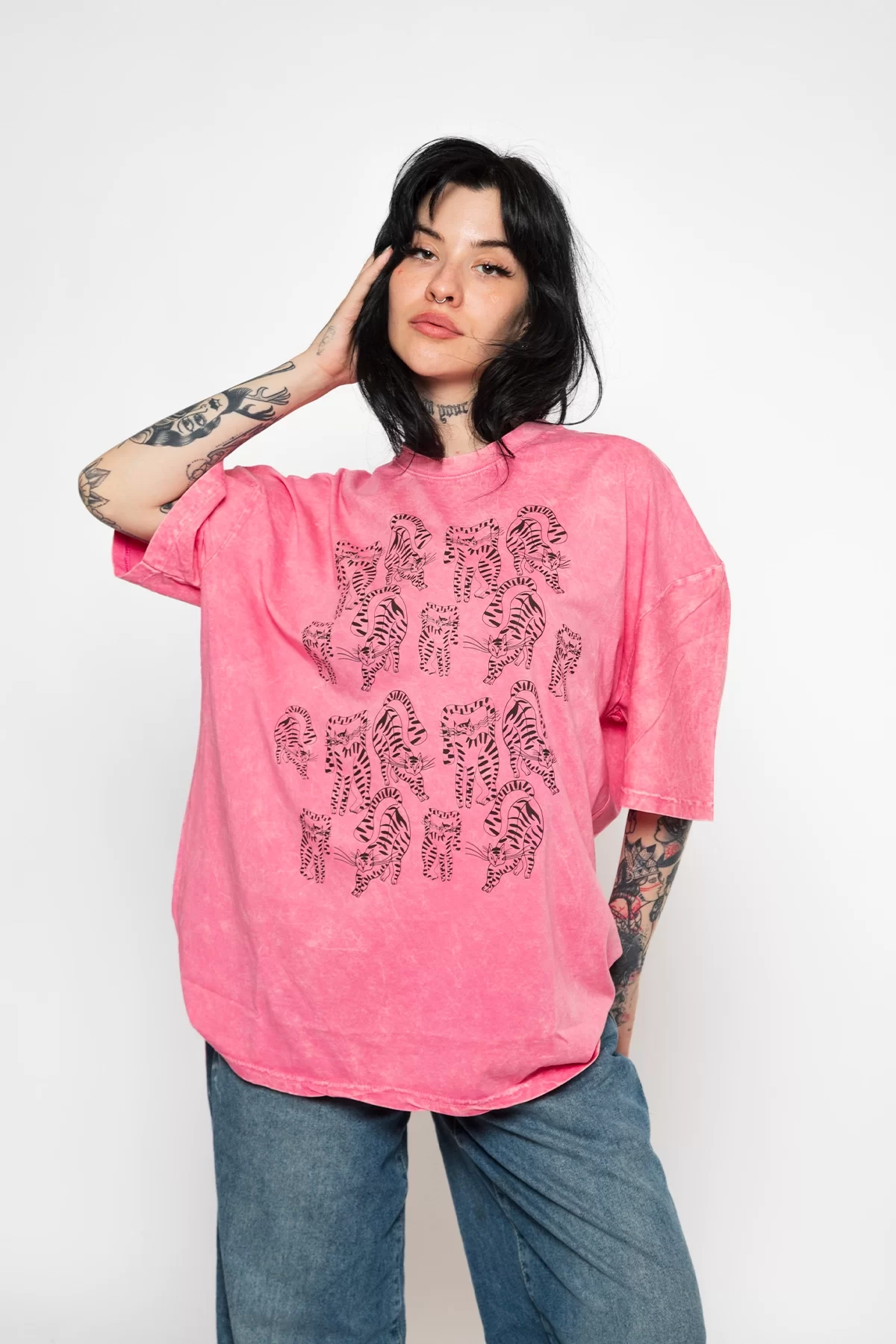 Cats Line V2 Baskılı Oversize Unisex Yıkamalı Pembe Tshirt