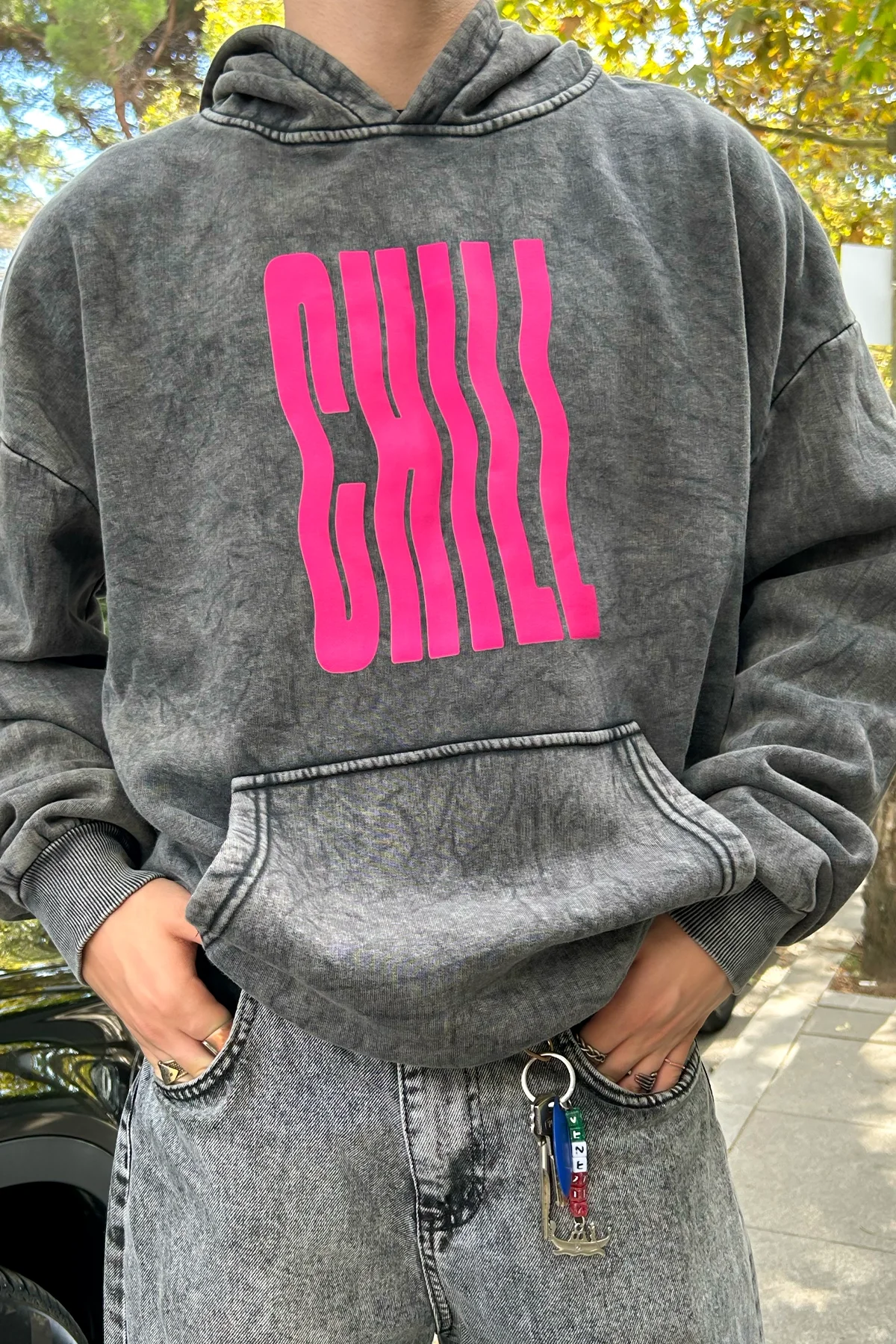 Chill Baskılı Oversize Unisex Yıkamalı Siyah Hoodie