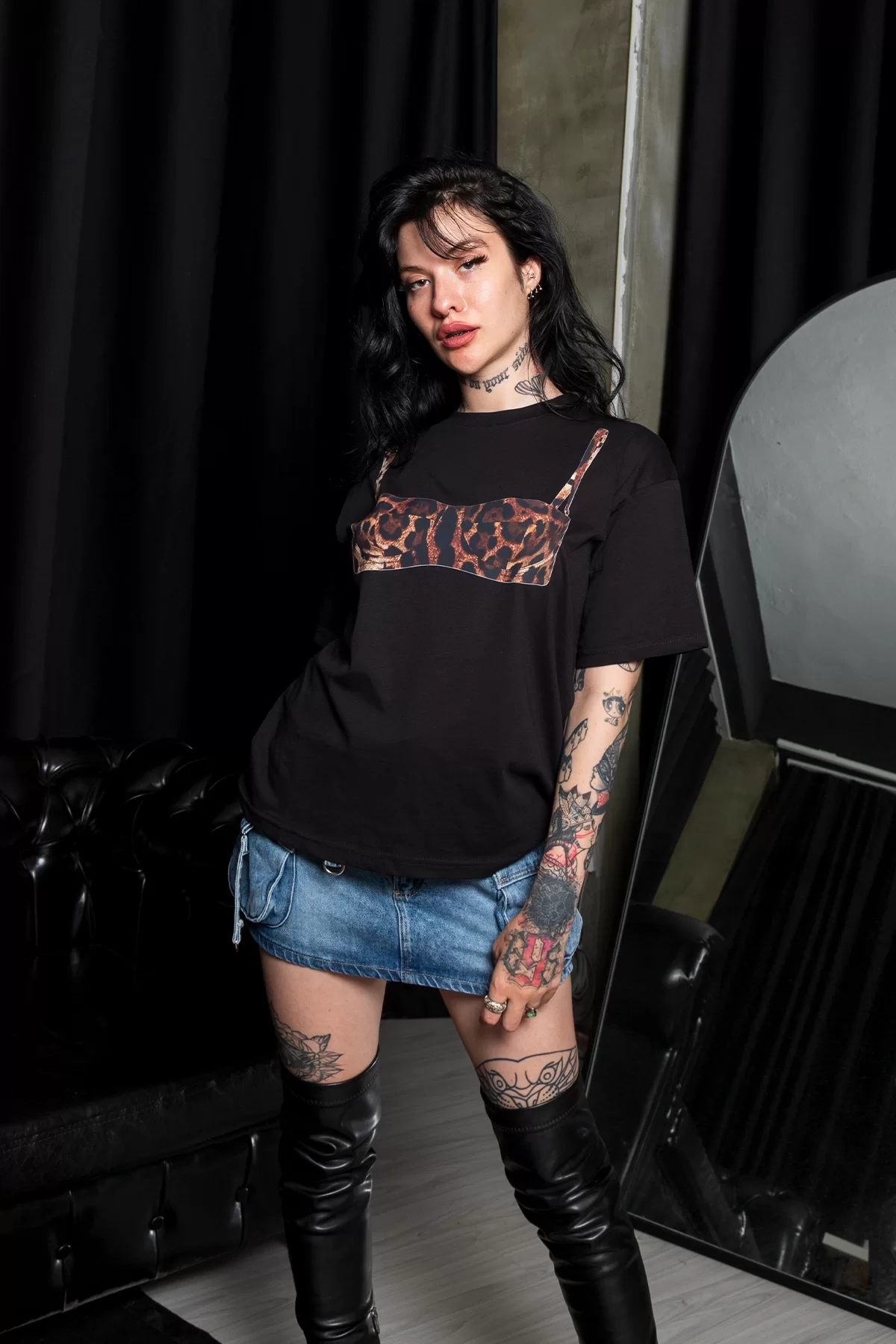 Leopard Bikini Baskılı Relaxed Fit Siyah Kadın Tshirt