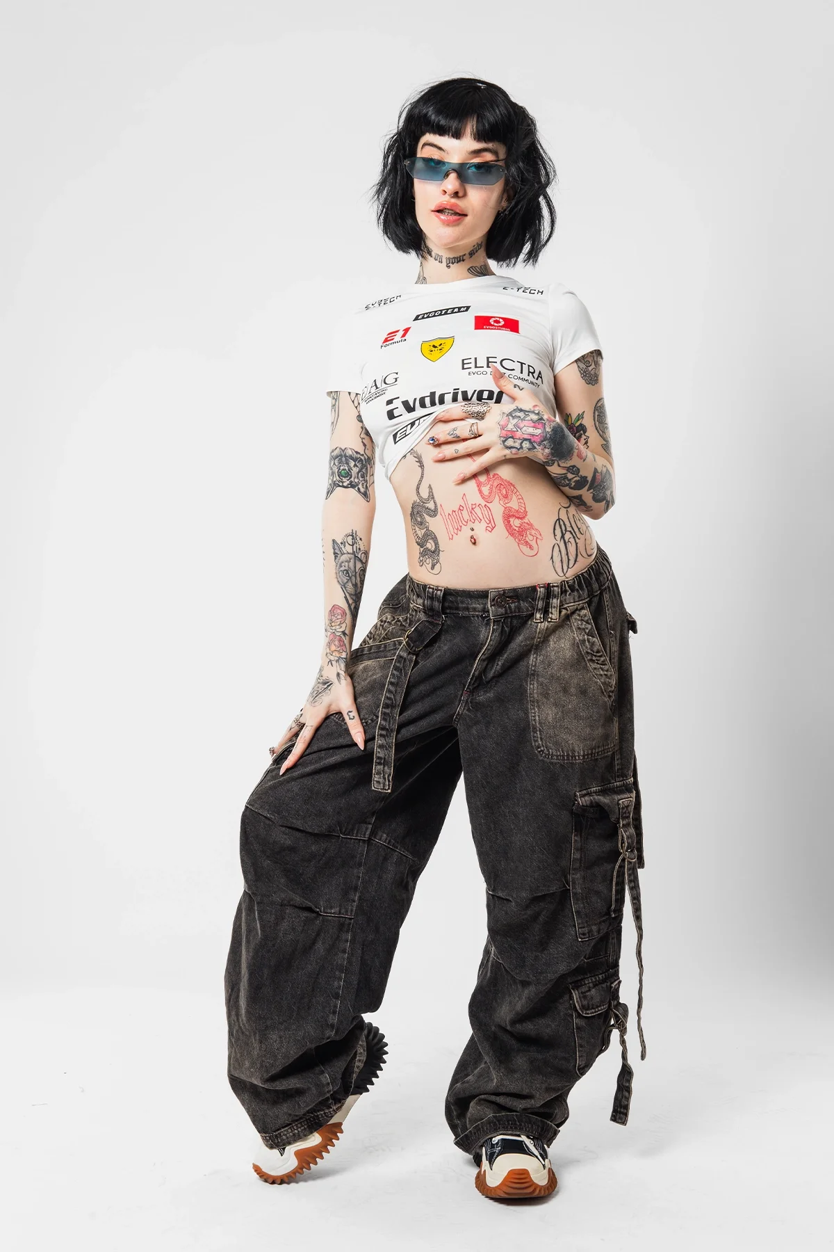 Racing Logo Baskılı Kısa Kollu Beyaz Crop Top