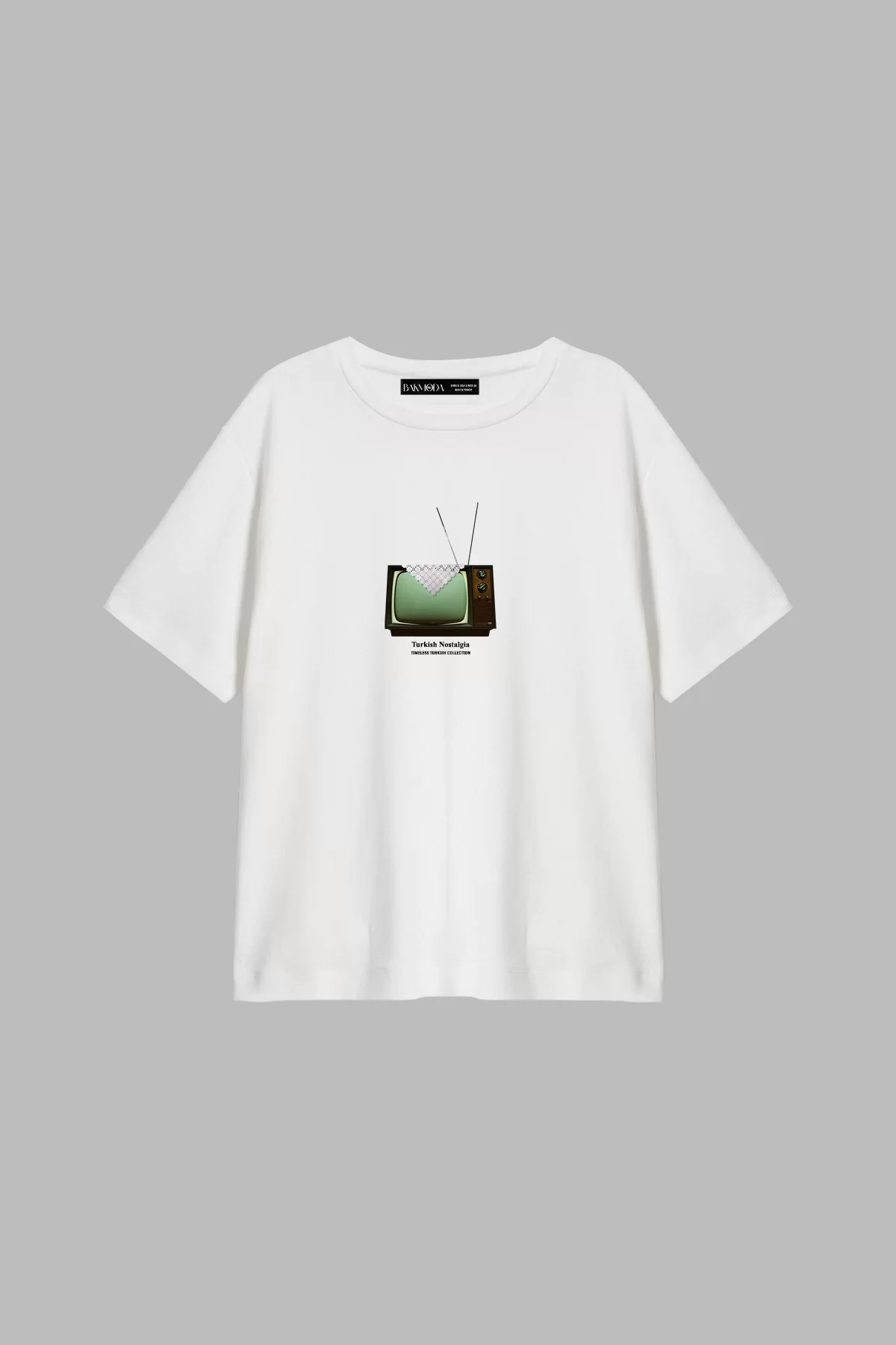 Turkish Nostalgia Baskılı Relaxed Fit Beyaz Kadın Tshirt
