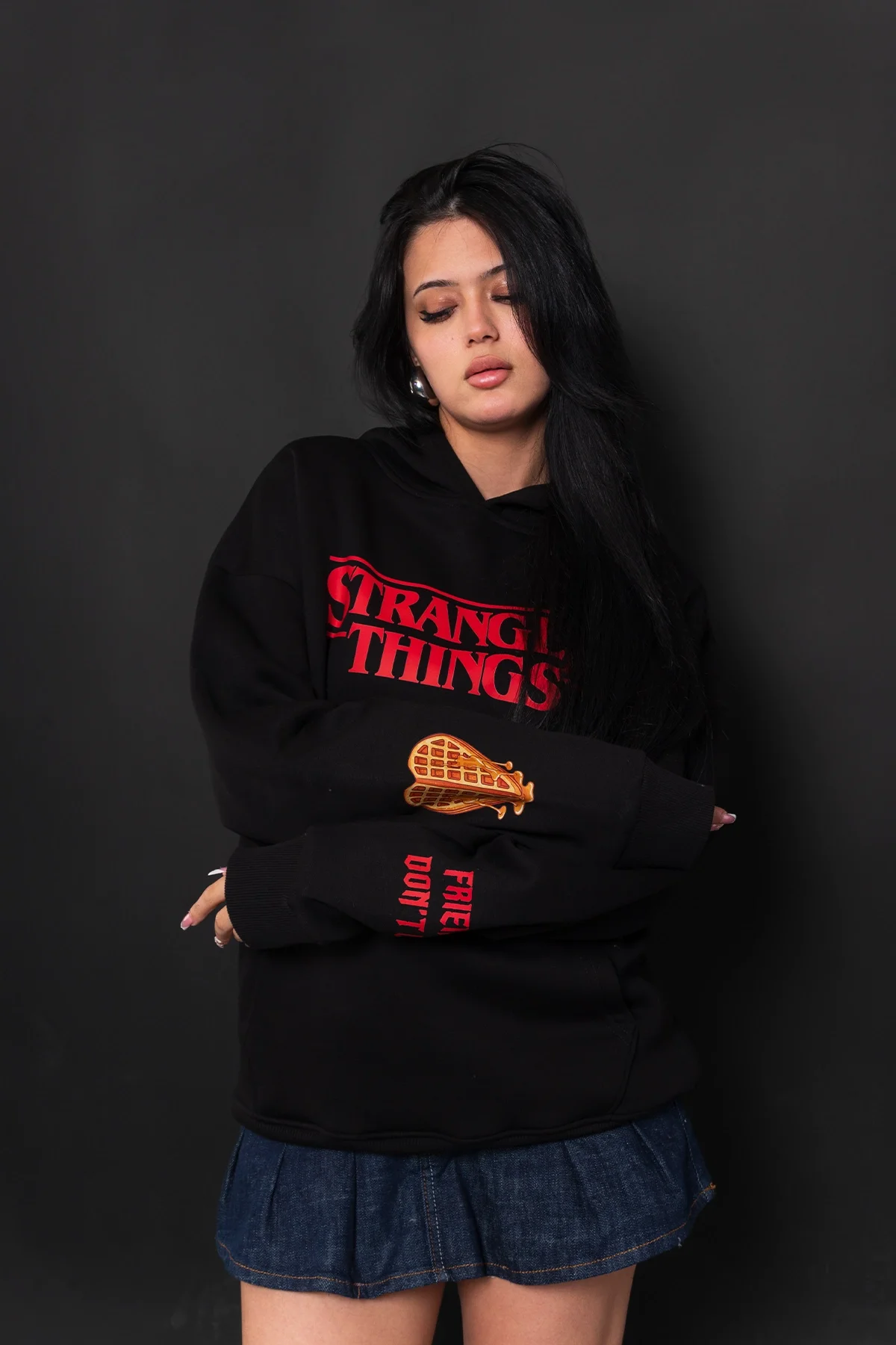 Friends Dont Lie Baskılı Oversize Unisex Siyah Hoodie