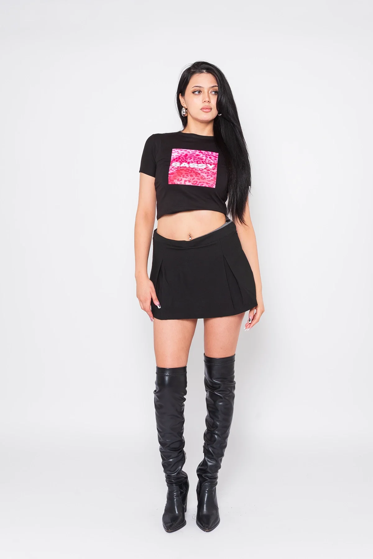 Sassy Baskılı Siyah Crop Top