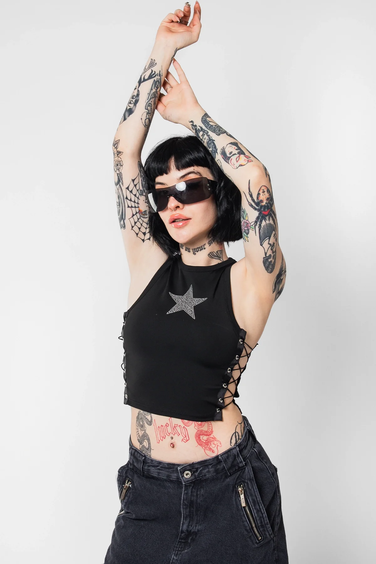 Star Nakış İşlemeli Yandan Bağlamalı Siyah Crop Top