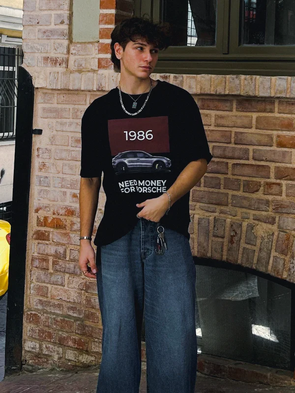 V2 Need Money For Porsche Baskılı Oversize Unisex Siyah Tshirt