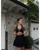 Siyah Boyundan Geçirmeli Aksesuarlı Crop