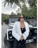 Beyaz Kapüşonlu Crop Kürk