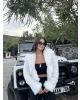 Beyaz Kapüşonlu Crop Kürk