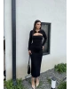 Siyah Göğüs Dekolteli Aksesuarlı Elbise