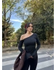 Siyah Tek Omuz Büzgülü Asimetrik Crop