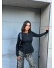Siyah Bisiklet Yaka Volanlı Bluz