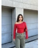 Kırmızı Omuz Dekolteli Crop