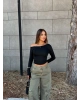Siyah Omuz Dekolteli Crop