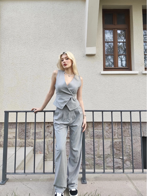 Gri Yelek Pantolon İkili Takım