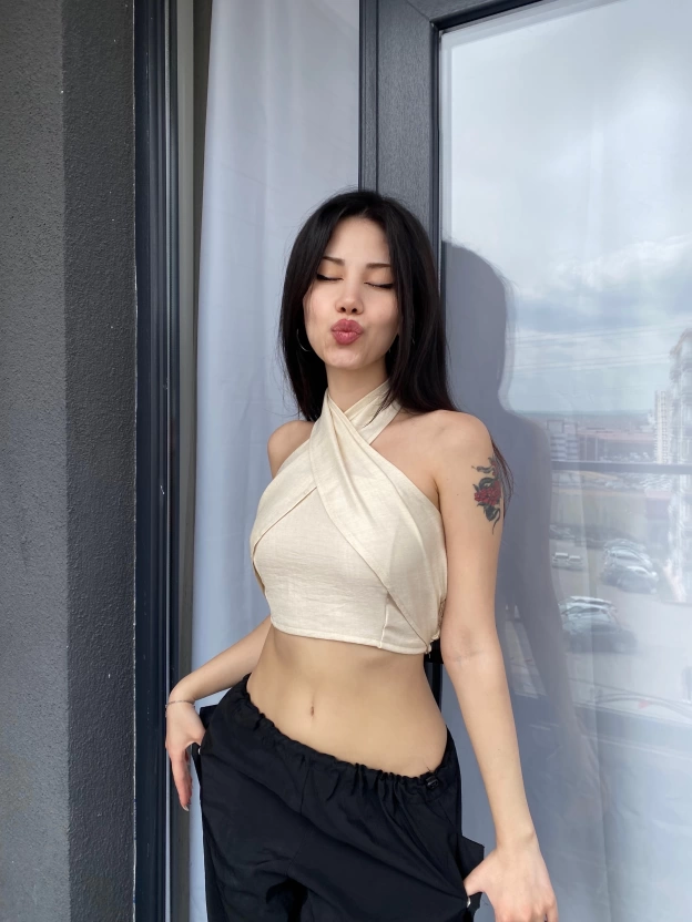 Bej Keten Bağlamalı Crop