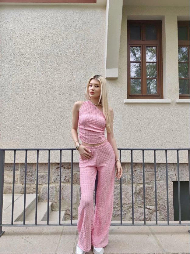 Pembe Omuz Detay Bürümcük Alt Üst Takım