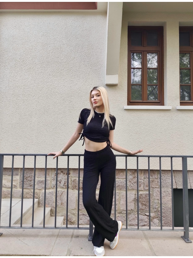 Siyah Büzgü Detay Bürümcük Alt Üst Takım