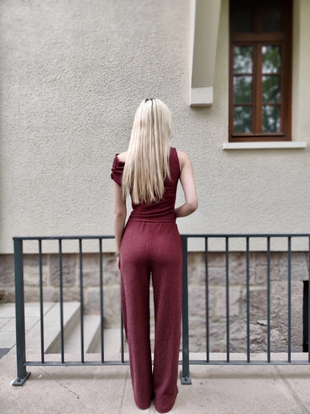 Bordo Omuz Detay Alt Üst Takım