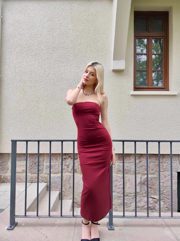 Bordo Straplez Yırtmaç Detay Uzun Elbise