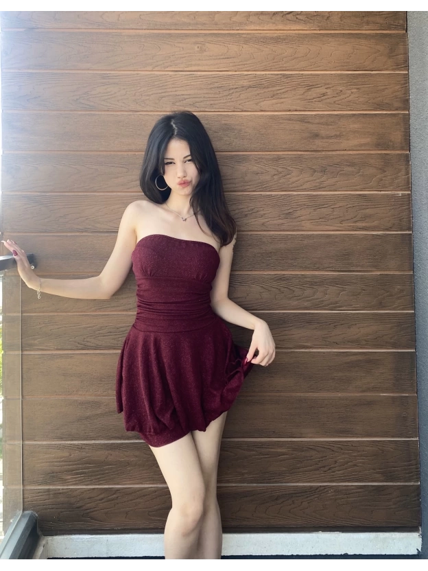 Bordo Simli Straplez Şortlu Elbise