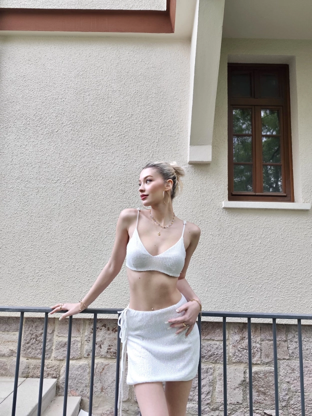 Beyaz Payetli Crop Etek Takım