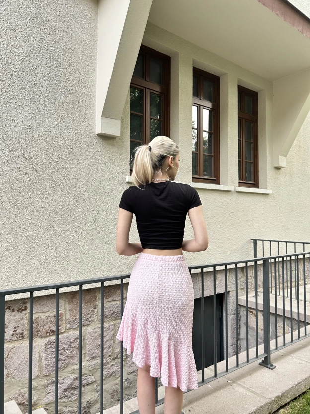 Pembe Asimetrik Bürümcük Etek