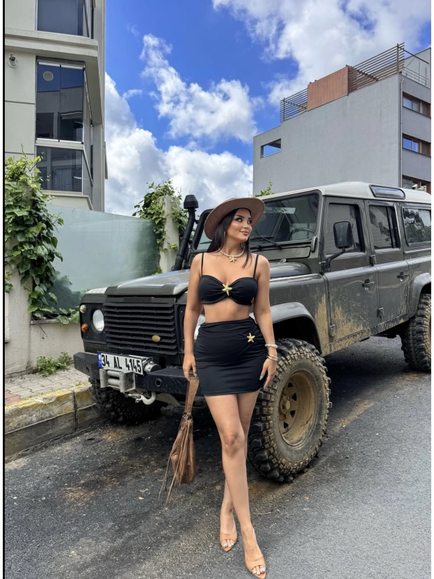Siyah Deniz Yıldızlı Crop Etek Takım