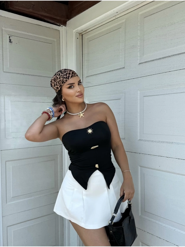 Siyah Sun Aksesuarlı Straplez Crop