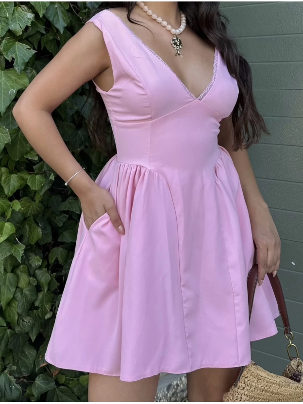 Pembe Dantel Detay Cepli Elbise